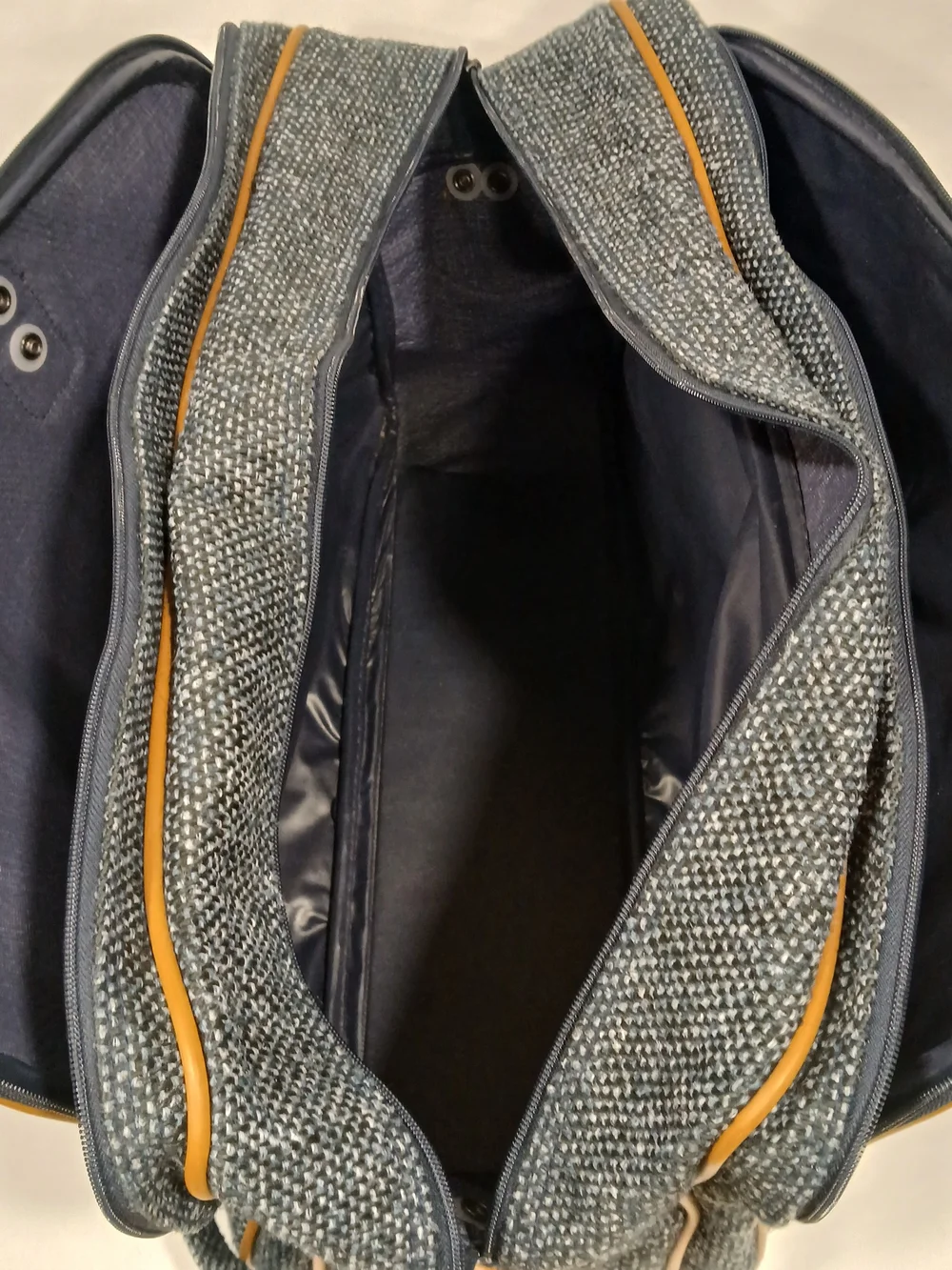 Vintage Pierre Cardin Tweed Weekender Duffel Travel Bag Blue Tan Leather Trim